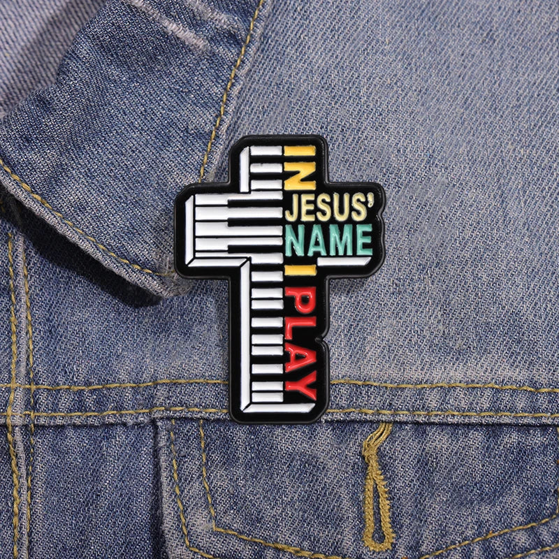 In Jesus Name I Play Enamel Pins Creative Cross Piano Christian Brooches Metal Lapel Badge Clothes Backpack Believers Jewelry