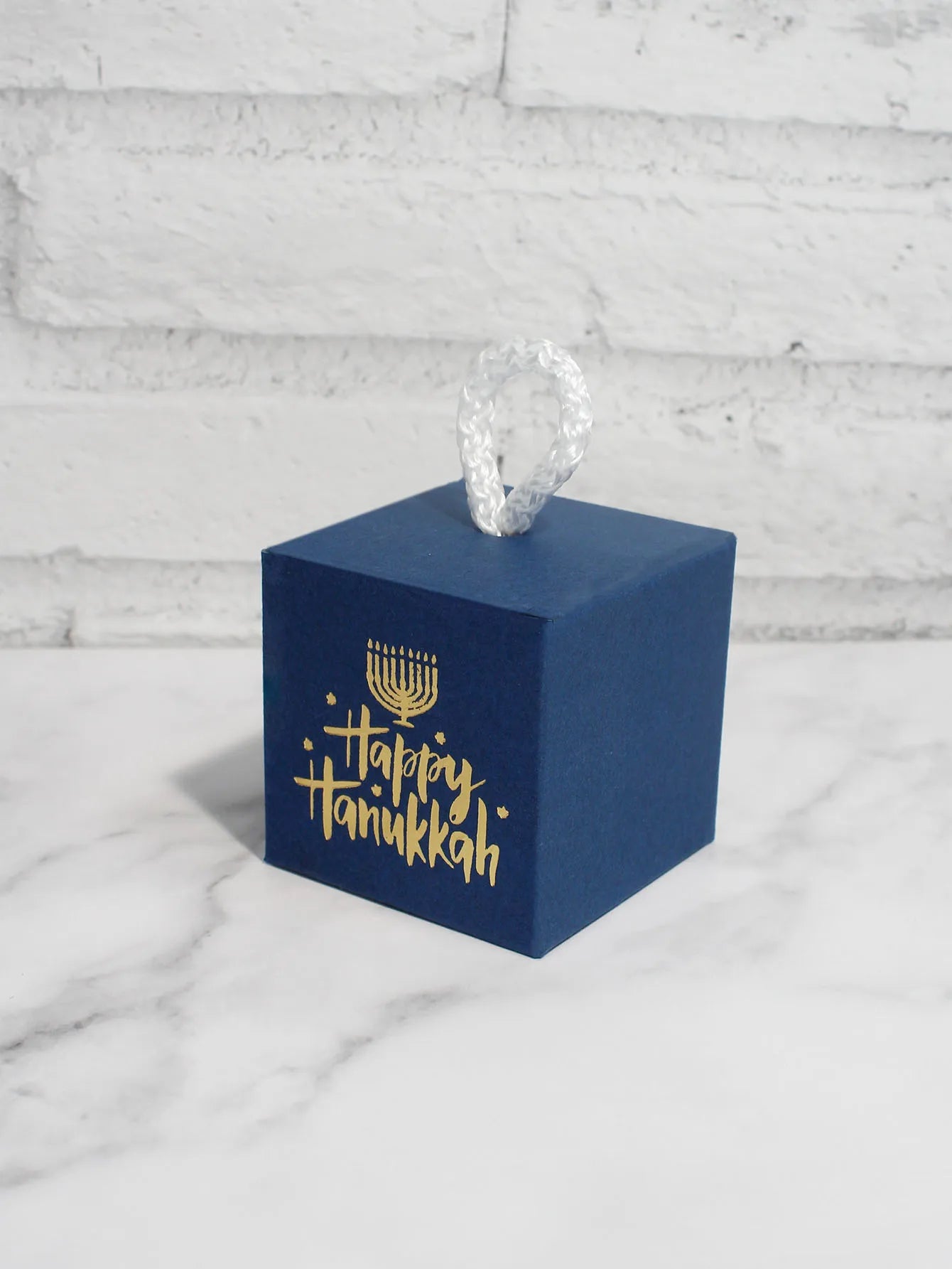 Jewish Hanukkah Square Candy Box, New Year Gift Box, Hanukkah Happy Decoration Gift Box, Gift Atmosphere Candy Box