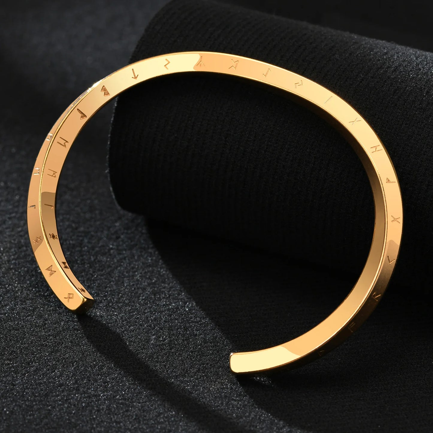Vnox Retro Nordic Viking Cuff Bangle Bracelets for Men, Stainless Steel Mobius Norse Mythology Runes Amulet Jewelry Dad Gfit