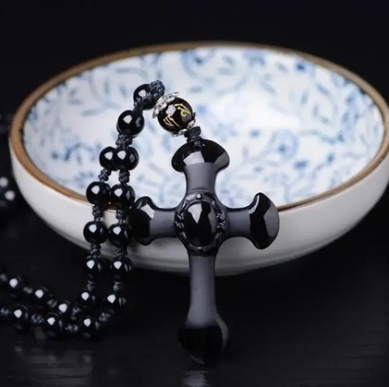 Classic Religious Emerald Green Imitation Jade Jesus Statue Pendant Necklace Men Women Christian Prayer Amulet Jewelry