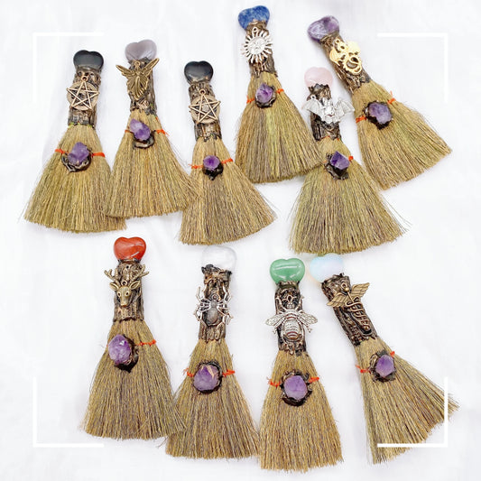 Natural Amethyst Crystal Love Heart Magic Broom Gem Crafts Home Decoration Reiki Healing Witch Broomstick Christmas Gift