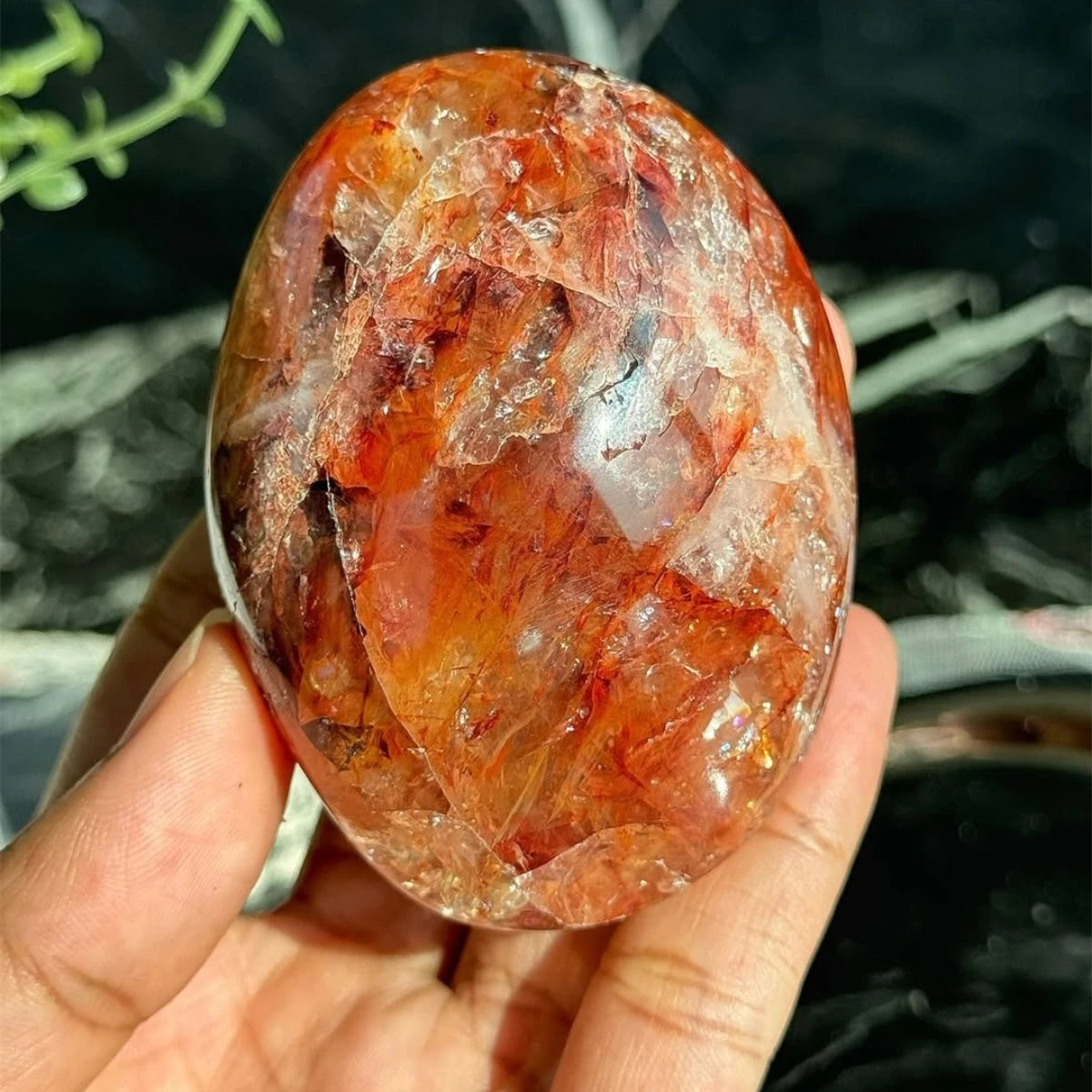 1pc Fire Quartz Palm Stone - Red Hematoid Crystal Worry Stone, Ideal for DIY Jewelry & Home Decor, Perfect Holiday Gift