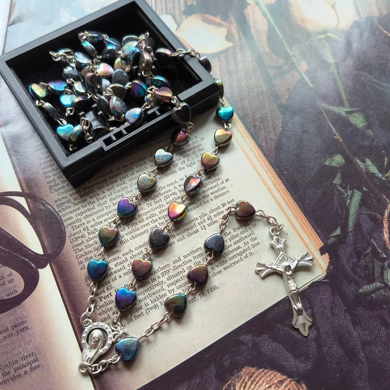 QIGO Vintage Rosary Necklace Acrylic Heart Beads Strand Long Cross Pendant Religious Prayer Jewelry