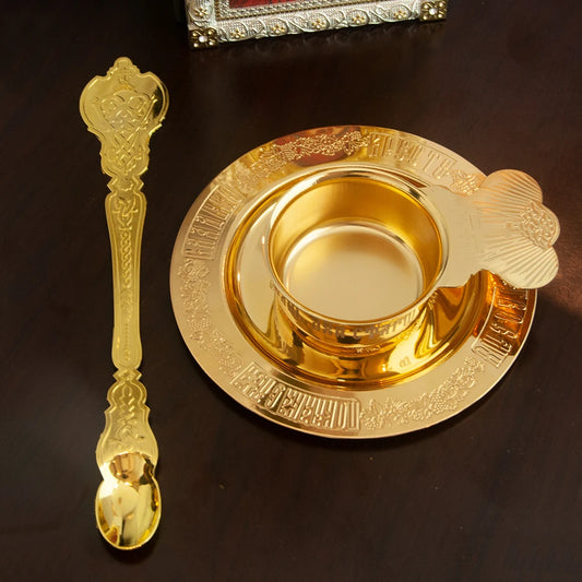 New 2026 Durable Gold-Tone Orthodox Communion Set with Intricate Filigree Detailing for Clergy Use and Devotional Worship Gift