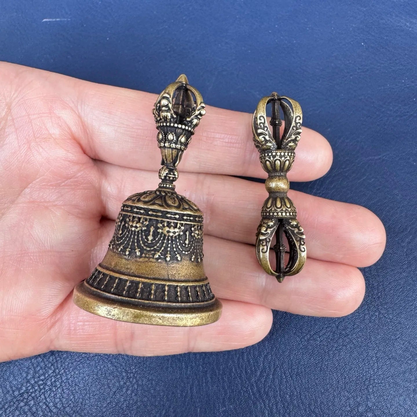New Nepalese Handmade Five-Strand Vajra Bell and Vajra Pestle Large Brass Gong and Bell Tibetan Esoteric Ritual Instrument