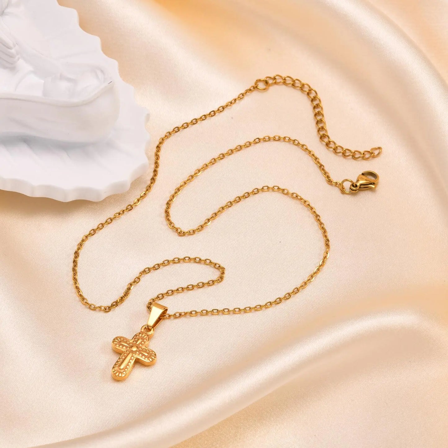 Vnox Stylish Stainless Steel Creative Cross Necklace, Classic Religious Women's Zircon Pendant, Fashion Jewelry Accessories