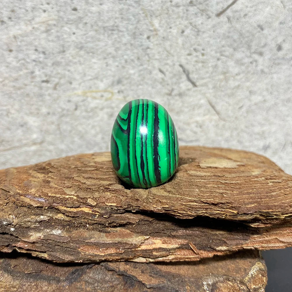 EG1-7 Mini Natural Stone Egg, Small Polished Egg Shaped Stone for Meditation Stress Relief Fidget Palm Desk Decor Gift