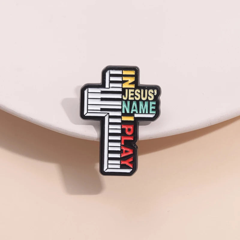In Jesus Name I Play Enamel Pins Creative Cross Piano Christian Brooches Metal Lapel Badge Clothes Backpack Believers Jewelry