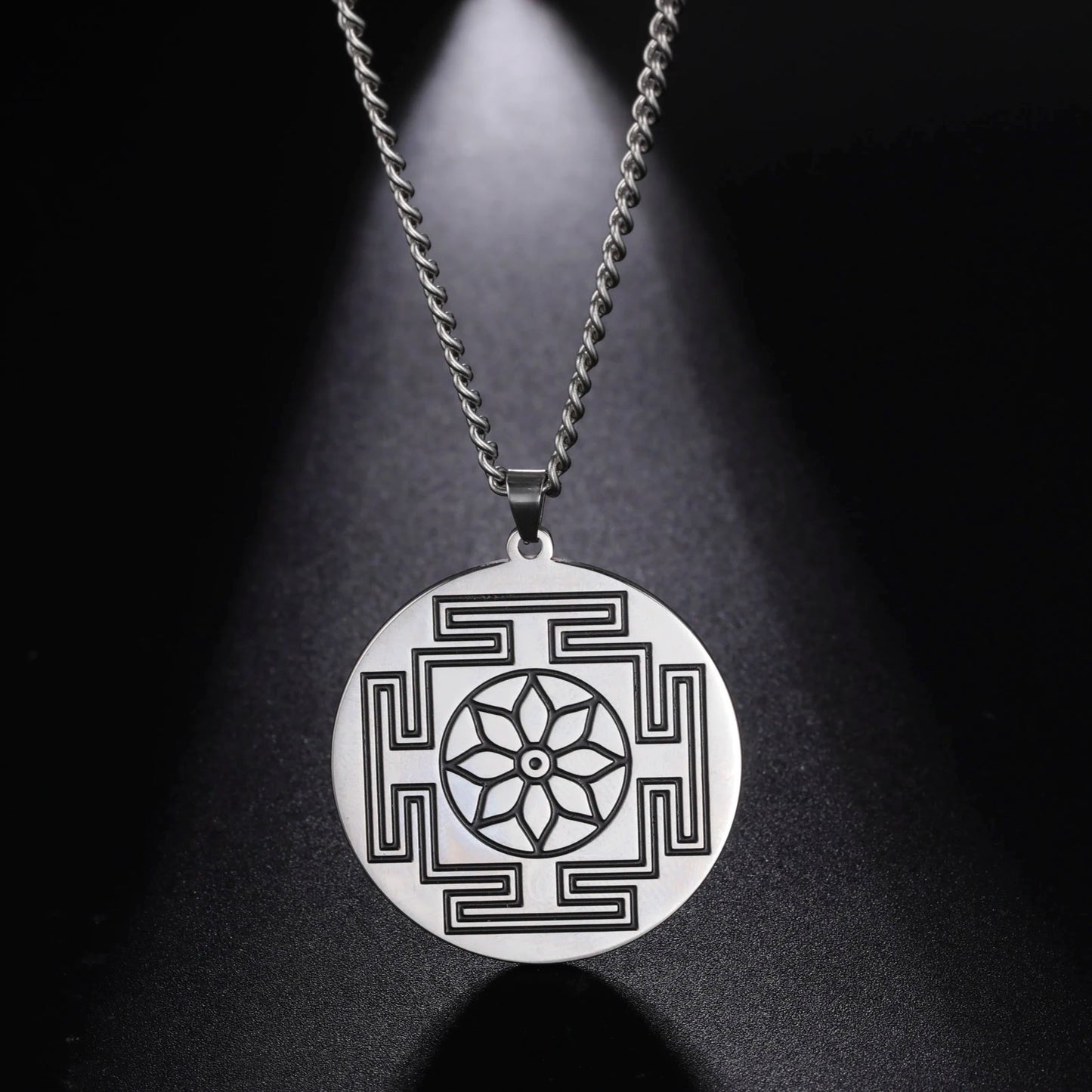 LIKGREAT Sri Yantra Mandala Pendant Necklace India Chakra  Meditation Spiritual Jewelry Stainless Steel Sacred Magic Talisman
