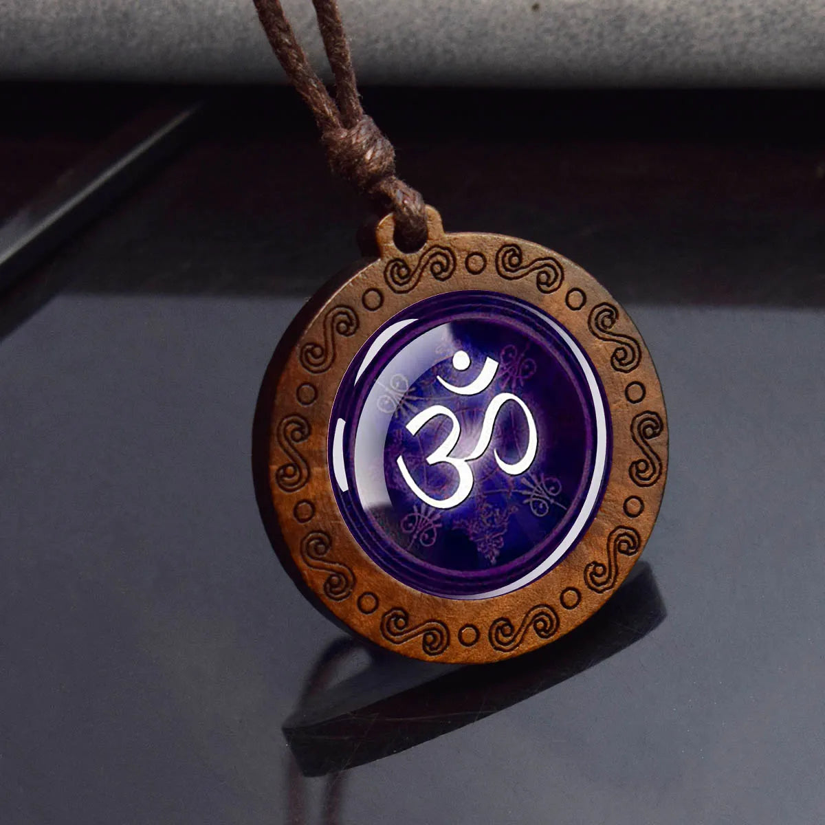 7 Chakra Glass Necklace Wood Pendant Meditation Healing Jewelry Indian Yoga Gift