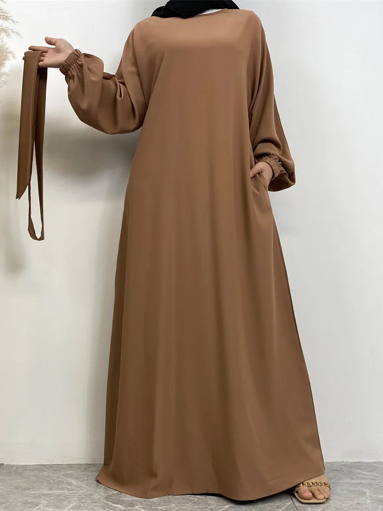 Hot Selle Simple Style Moroccan Dresses Kaftan Turkey Solid Color Gulf Abayas Islamic Women Long Dress Muslim Saudi Robe Ramadan