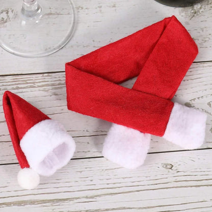 Red wine bottle decorations Christmas scarves and hats Christmas atmosphere decorations For wine bottles and beverage bottles