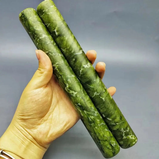 Natural Green Jade Crystal Wand Stick for Cleaning And Protection -Healing Spiritual Tool for Chakra Balancing And Aura Clearing