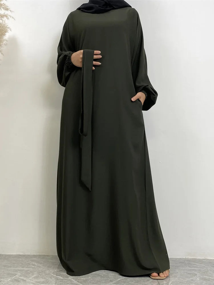 Hot Selle Simple Style Moroccan Dresses Kaftan Turkey Solid Color Gulf Abayas Islamic Women Long Dress Muslim Saudi Robe Ramadan