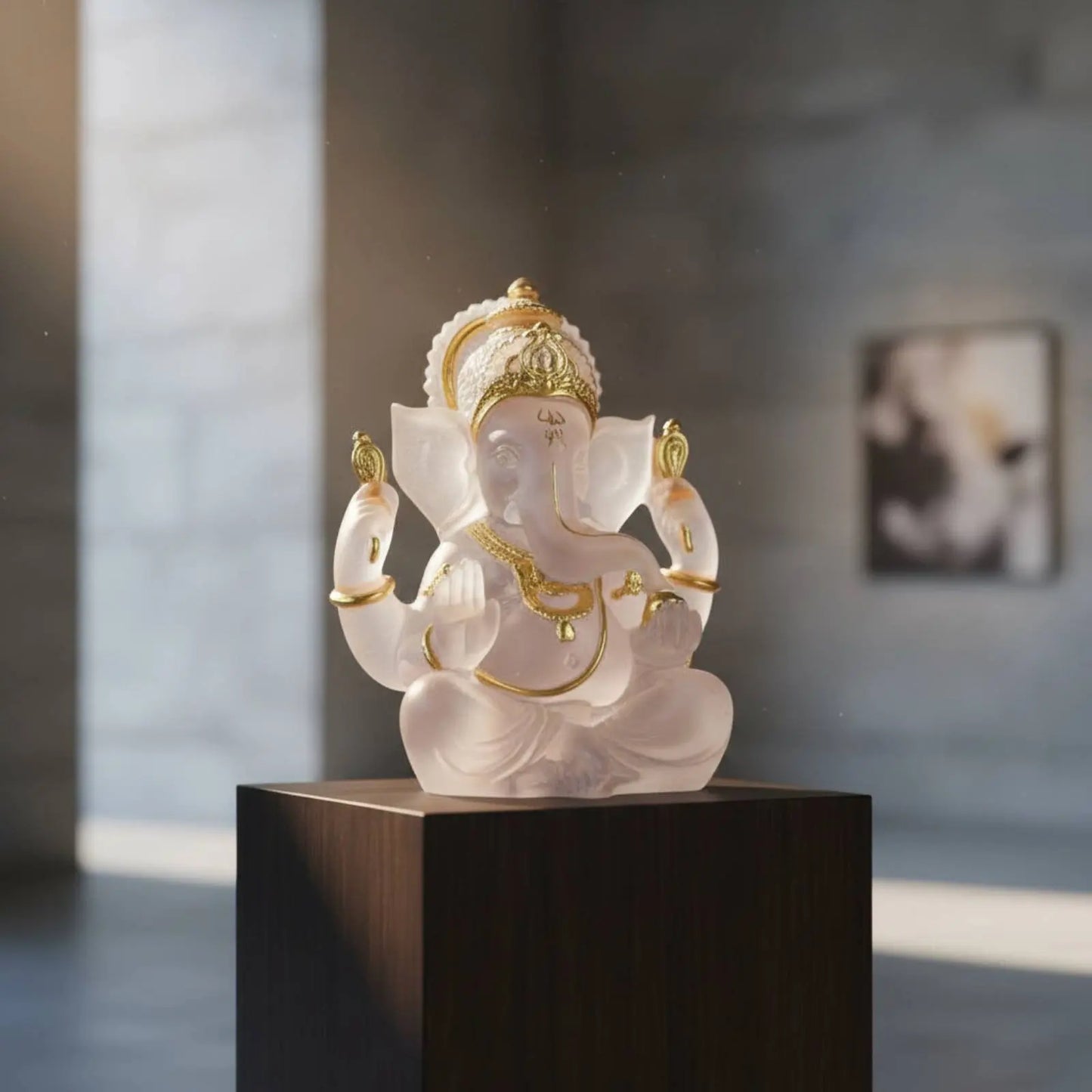 Elephant Deity Statue Statue Colored Glaze Effect Indian Elephant God Idol Resin Elephant Deity Statue Statue High-Quality