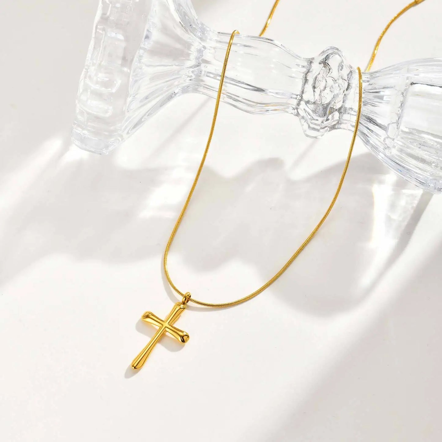 Vnox Stylish Stainless Steel Creative Cross Necklace, Classic Religious Women's Zircon Pendant, Fashion Jewelry Accessories