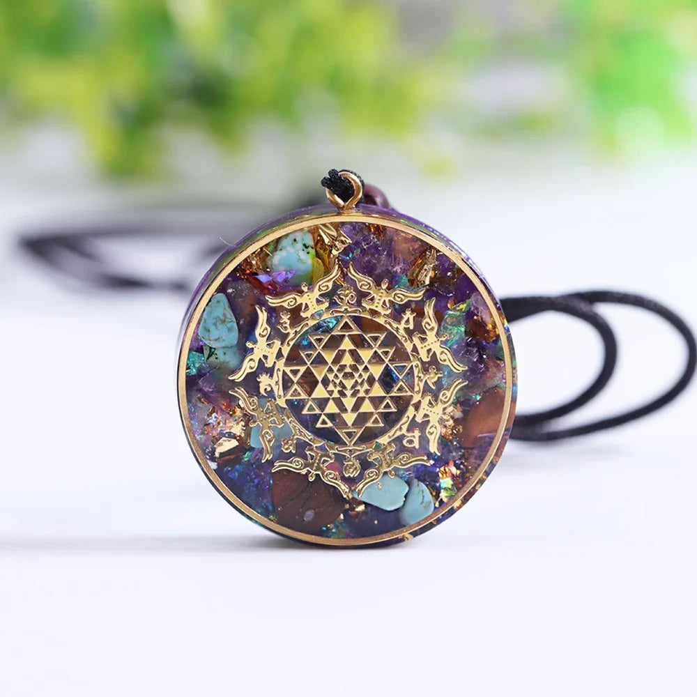 Natural Healing Crystal Raw Stone Net Pocket Pendant Necklace Energy Reiki Pendant Stainless Steel Chain Healing Stone Jewelry