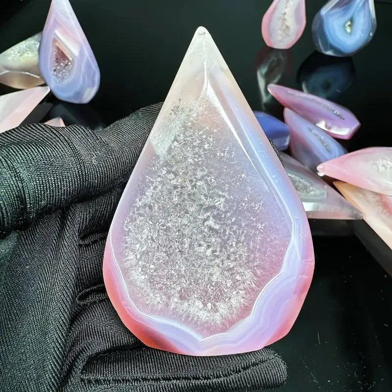 1pc Pink Agate Water Drop Ornament, Unique Natural Crystal Home Decor Gift for Collectors & Beginners