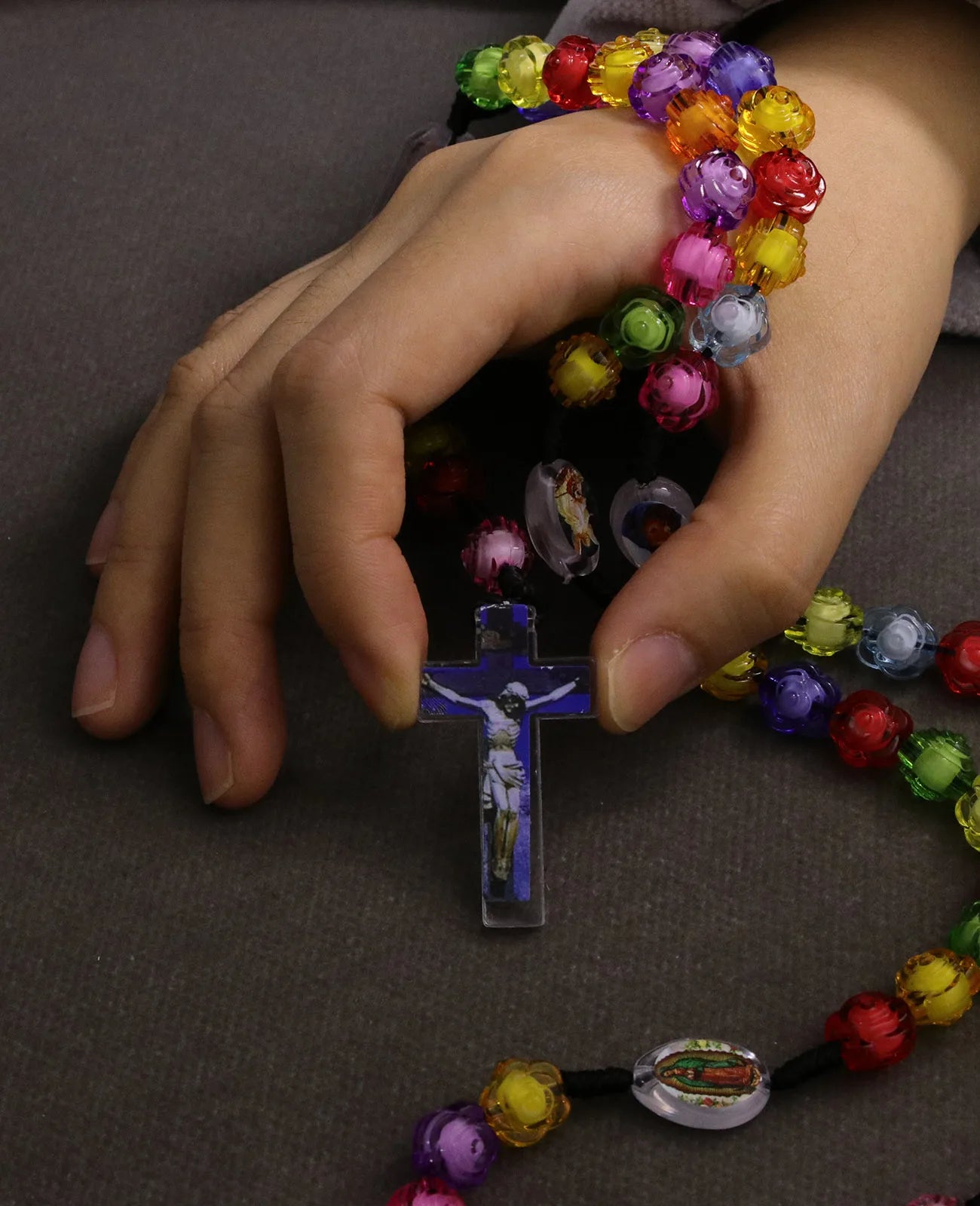 Cottvott Colorful Acrylic Beads Rosary Necklace Cross Pendant Prayer Chaplet Confirmation Communion Jewelry Sacraments Gifts