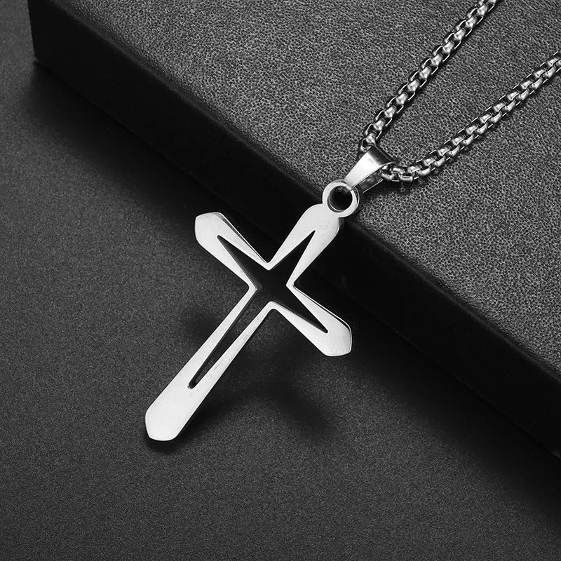 Men and Women New Retro Personality Creative Design Jesus Cross Amulet Pendant Rock Casual Gift Catholic Christian Necklace