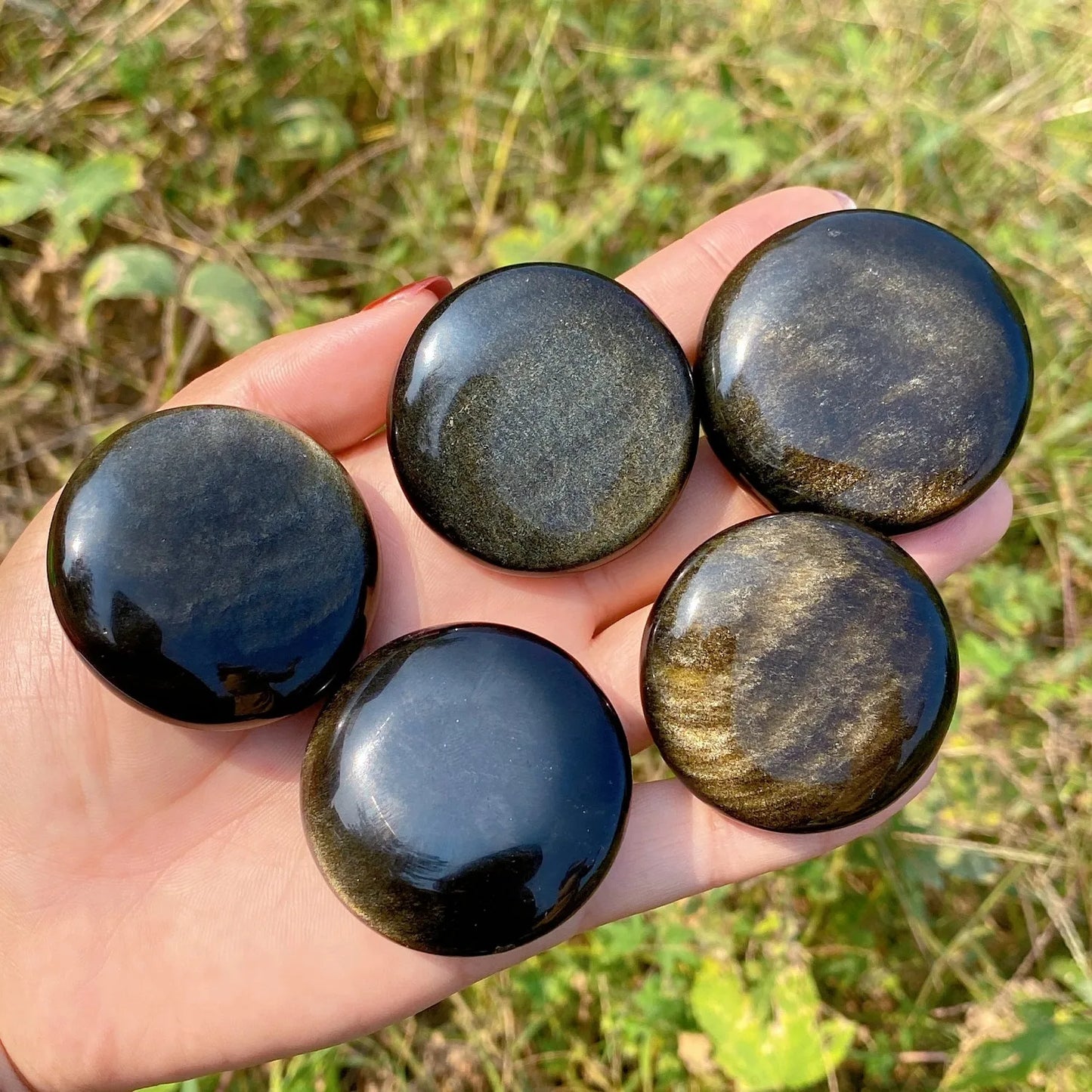 1pc Golden Obsidian Palm Stone - Round Polished Worry Stone with Black & Golden Veins, Home Decor, Collector's Display