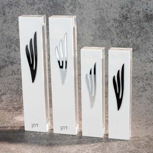 Custom Modern White Acrylic Mezuzah Case with Shin Logo Personalized Engraving Name/ Blessing Judaica Door Decor New Home Gift
