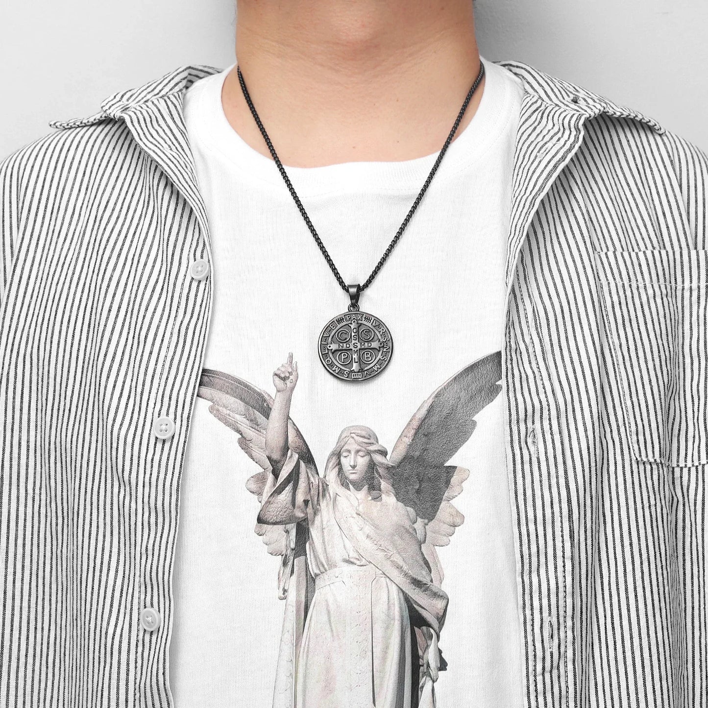 St.Benedict Exorcism Powerful Amulet Men Necklaces Stainless Steel Pendant Chain Women Jewelry Vintage Halloween Gifts Wholesale