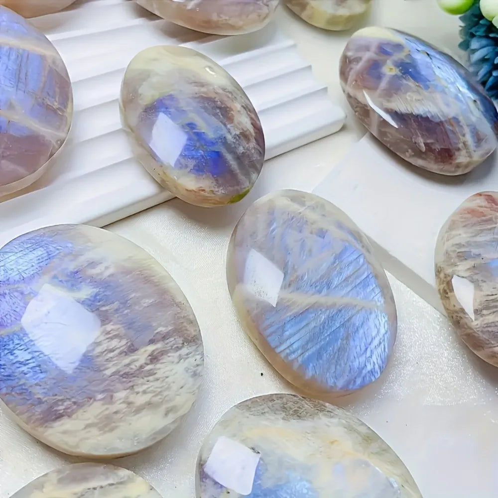 Natural Blue Luminous stone Crystal Palm Stone for Mind Healing Finger Massage Energy Healing Feng Shui Meditation Worry Stone