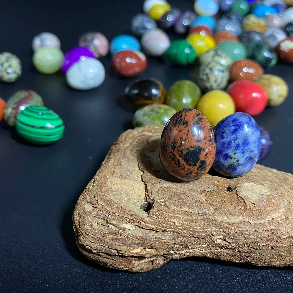 EG2 12Pcs Mini Natural Stone Egg Set, Small Polished Egg Shaped Stone for Meditation Stress Relief Palm Desk Decor Gift