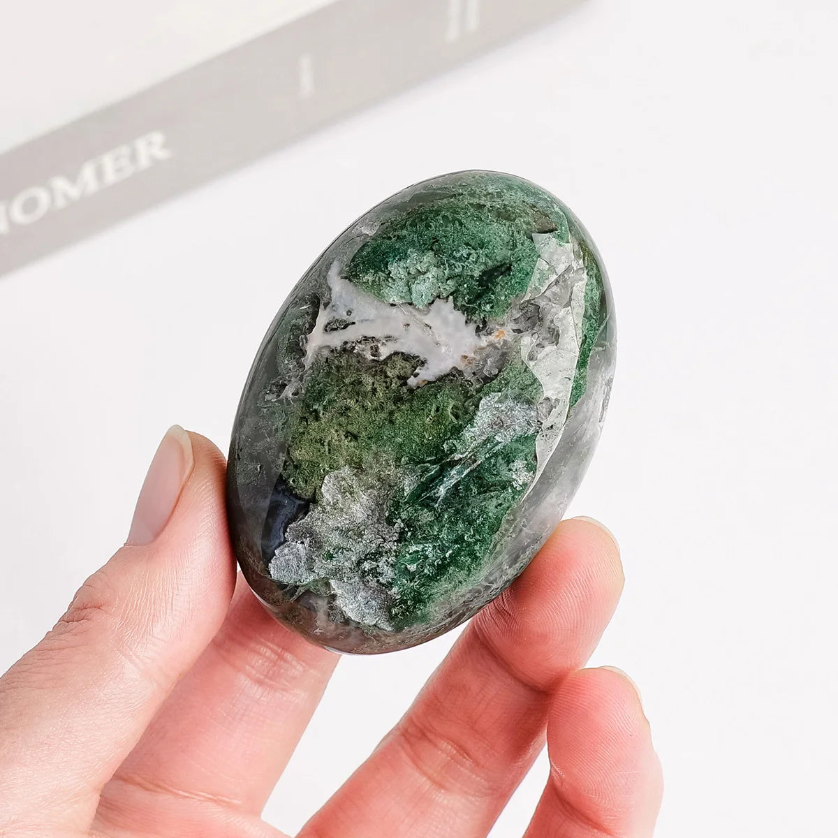 1pc Natural Crystal Moss Agate Palm Stone Reiki Healing Oval Pocket Palm Worry Stone Yoga Meditation Spiritual Healing Gem