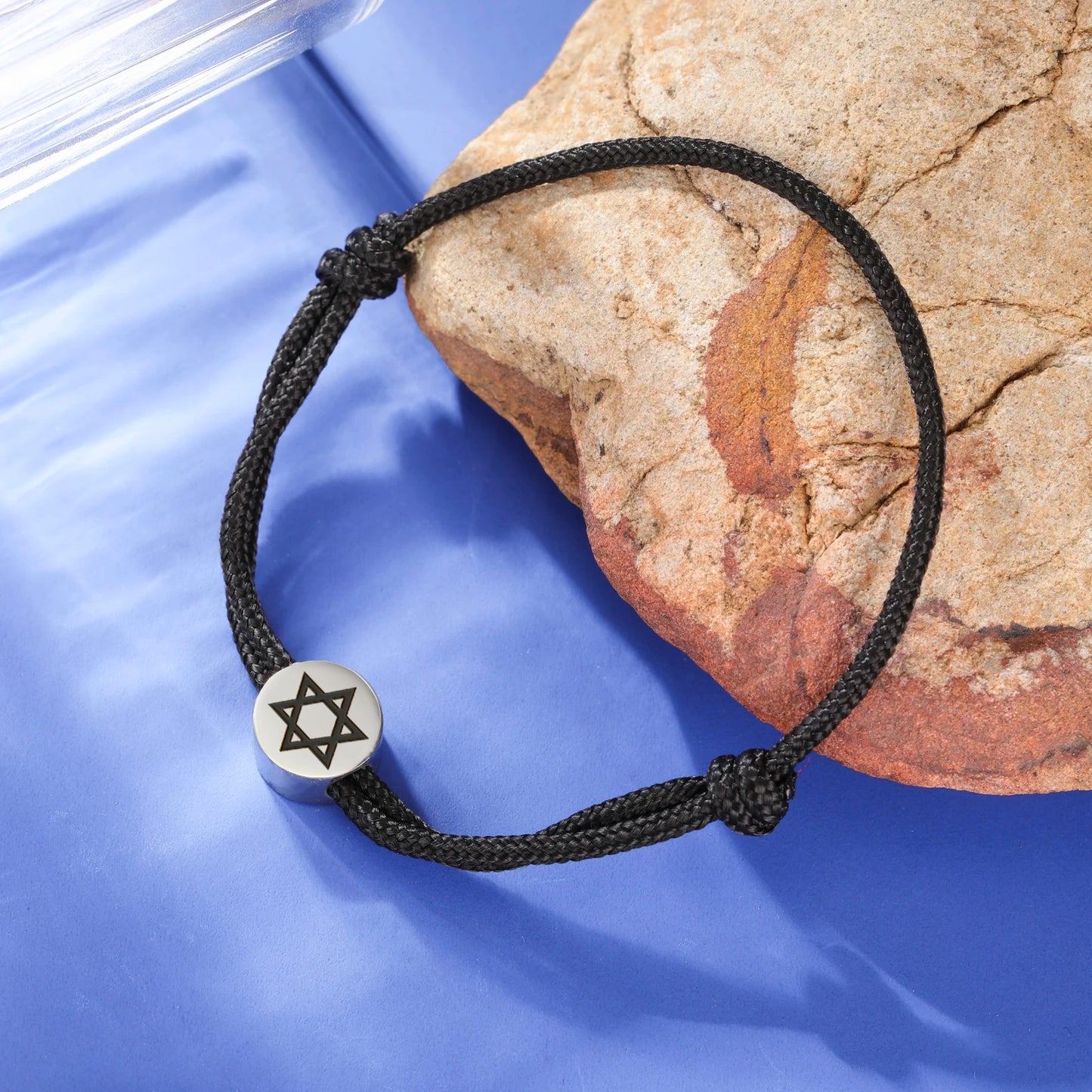 Skyrim Stainless Steel Star of David Round Charm Bracelet Men Women Red Black Rope Bracelets Hexagram Jewish Jewelry Wholesale