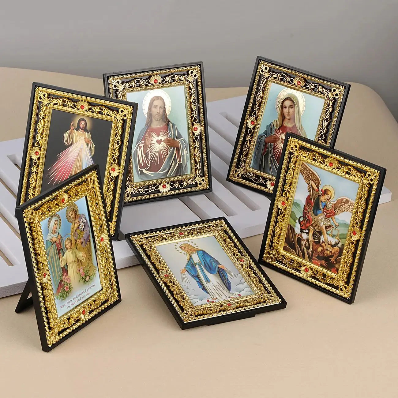Immaculate Heart Virgin Mary St.Michael Icons Figurine Holy Family Icon Square Frame Church Home Tabletop Decoration Collection