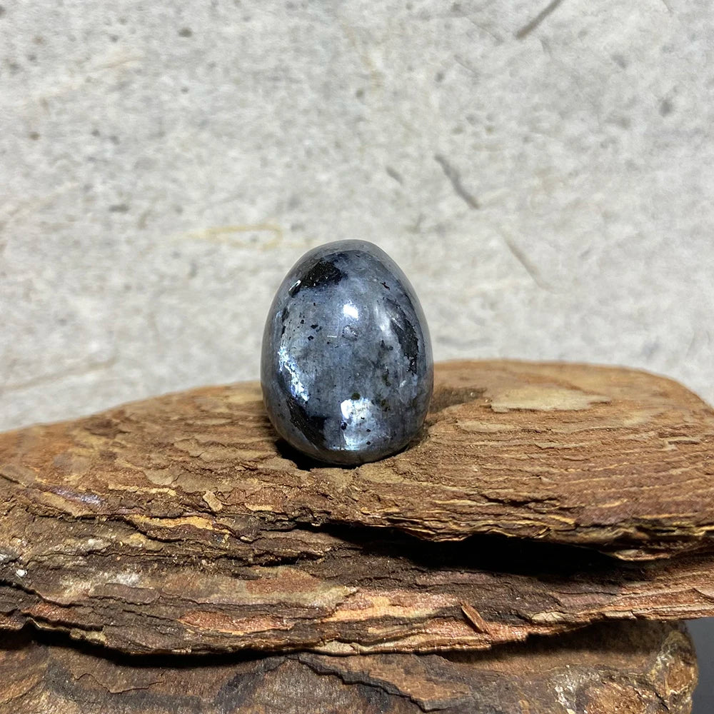 EG1-7 Mini Natural Stone Egg, Small Polished Egg Shaped Stone for Meditation Stress Relief Fidget Palm Desk Decor Gift