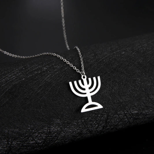 Lucktune Judaism Menorah Pendant Necklace Stainless Steel Lampstand Sacred Amulet Chain Necklace for Women Men Vintage Jewelry