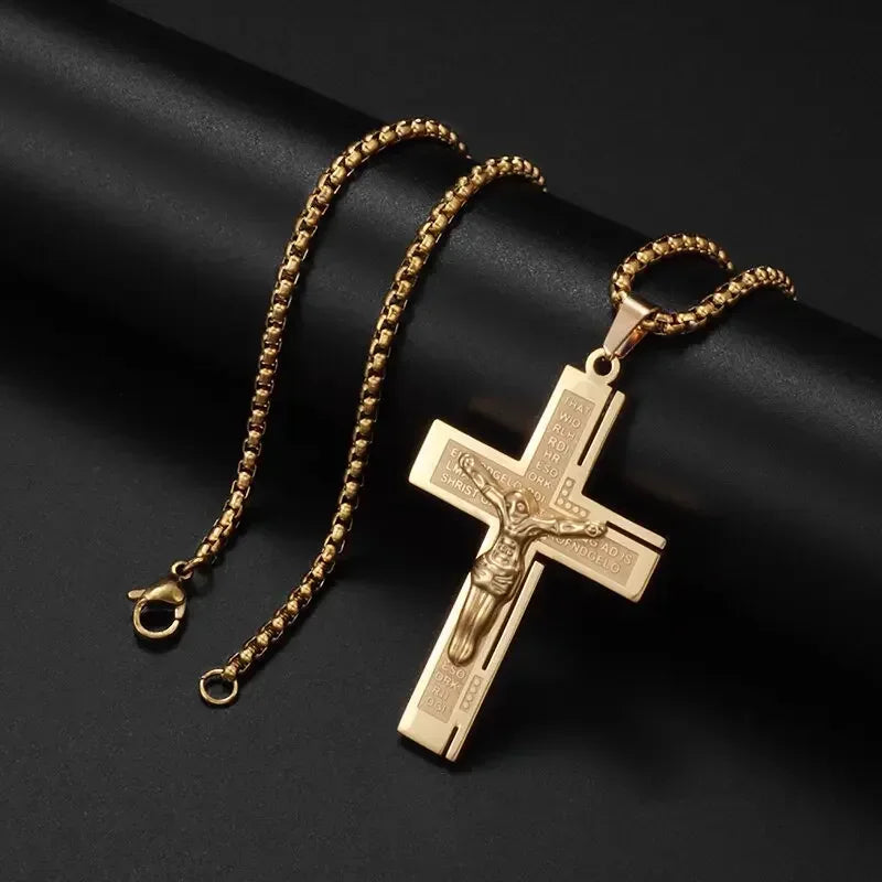 Men and Women New Retro Personality Creative Design Jesus Cross Amulet Pendant Rock Casual Gift Catholic Christian Necklace