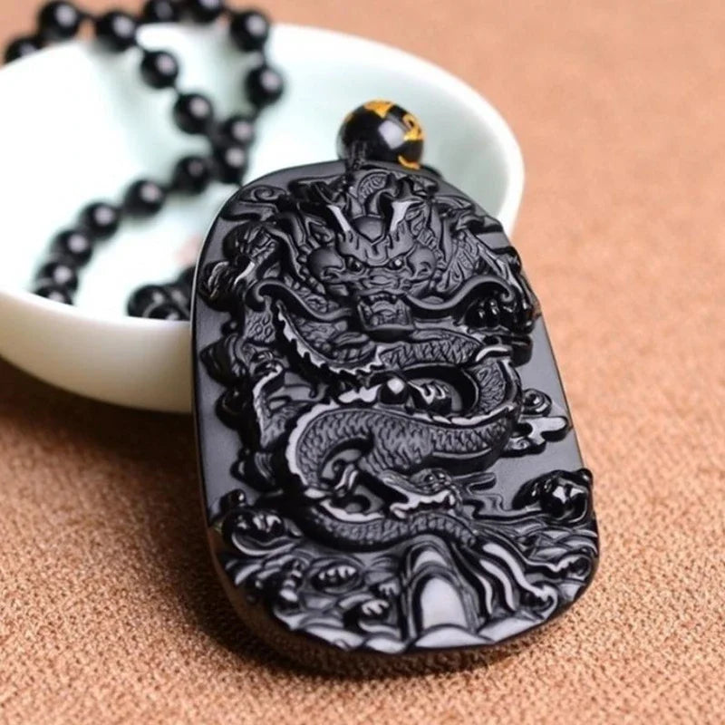 Classic Religious Emerald Green Imitation Jade Jesus Statue Pendant Necklace Men Women Christian Prayer Amulet Jewelry