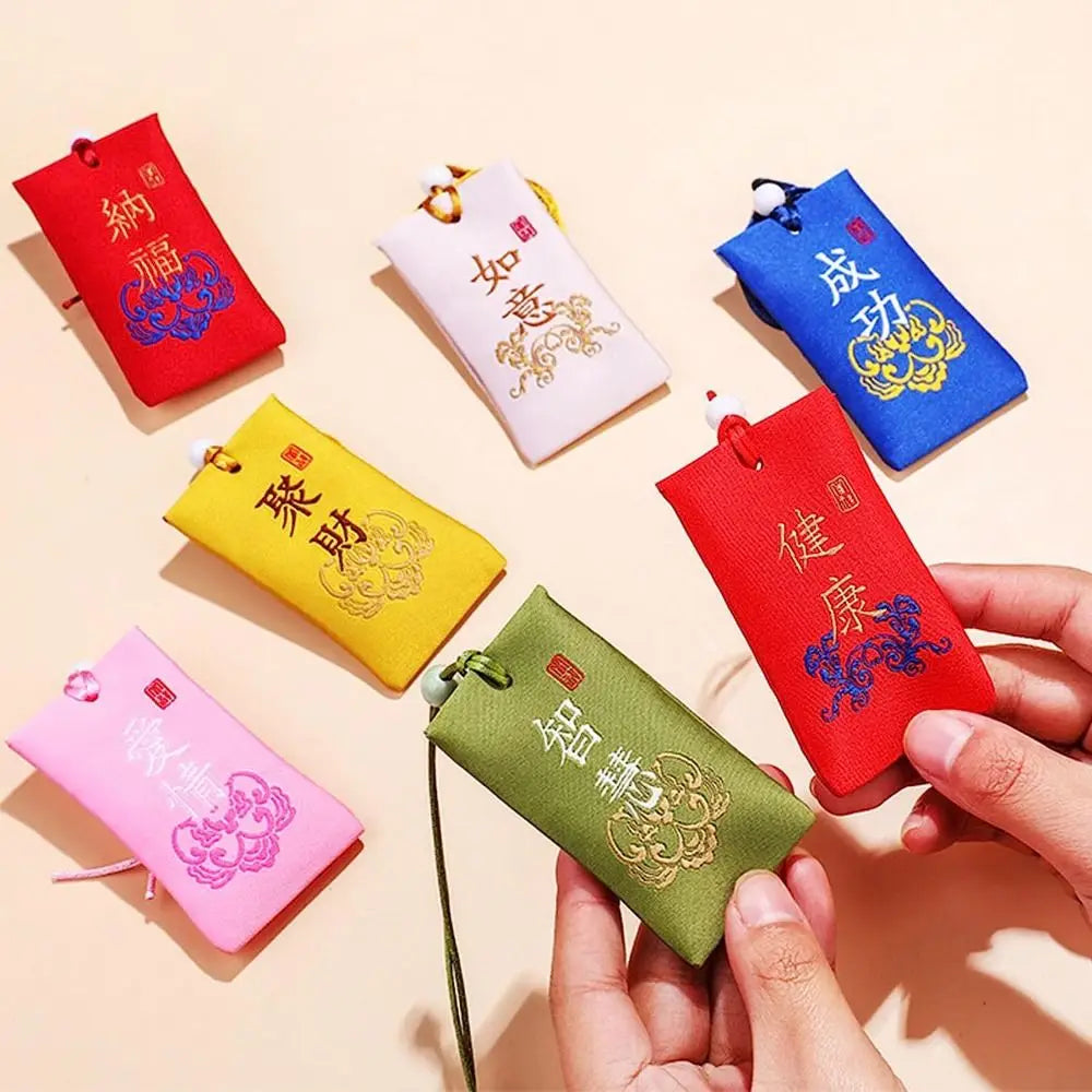 Lucky Spiritual Salt Pouch Spiritual Salt with Sachet Buddhist Spiritual Salt Pouch Necklace Amulet Blessing Sachets Pendant