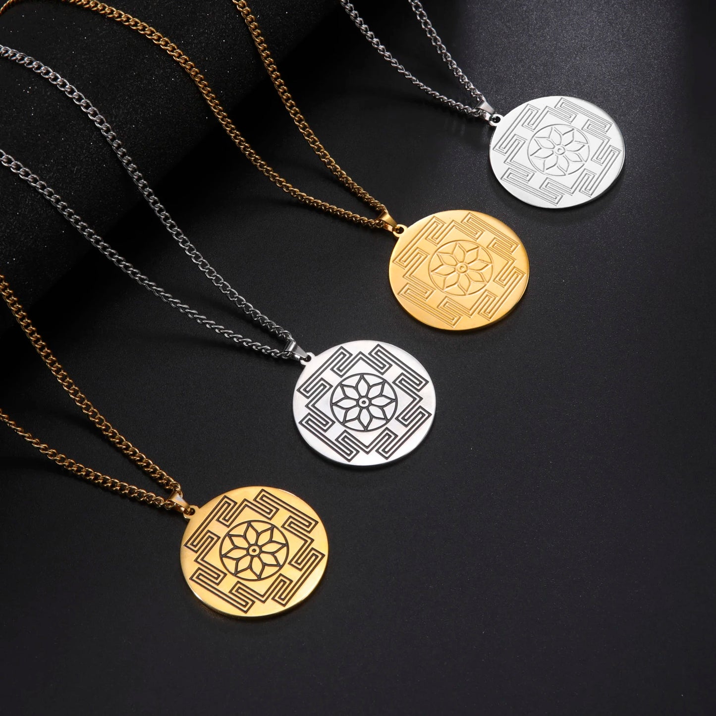 LIKGREAT Sri Yantra Mandala Pendant Necklace India Chakra  Meditation Spiritual Jewelry Stainless Steel Sacred Magic Talisman