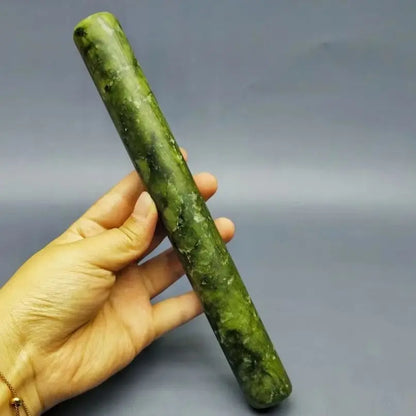 Natural Green Jade Crystal Wand Stick for Cleaning And Protection -Healing Spiritual Tool for Chakra Balancing And Aura Clearing