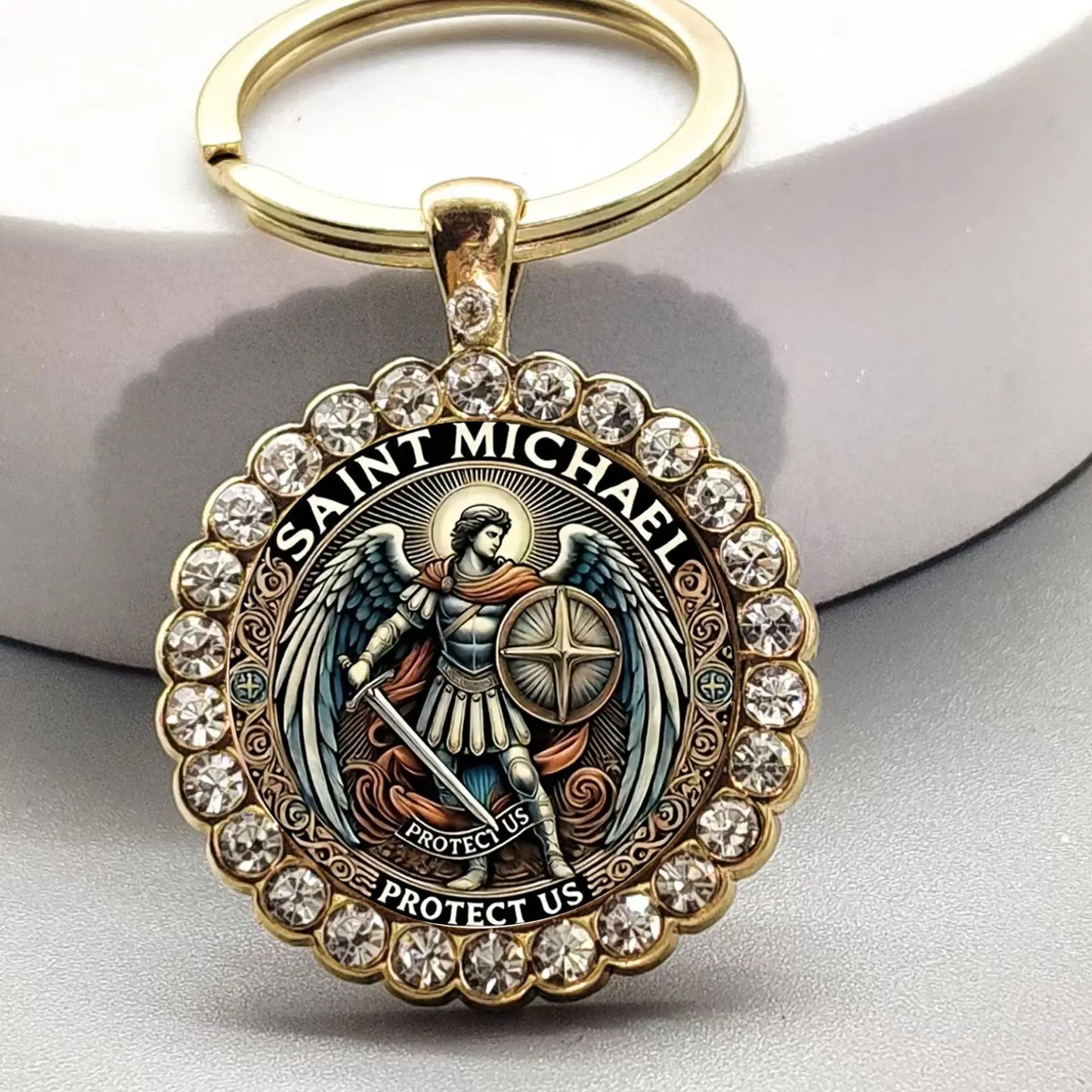 Saint Michael Archangel Defeating Evil templar Keychain Fashionable Cross Keyring Religious Symbolic Accessory Perfect Gift
