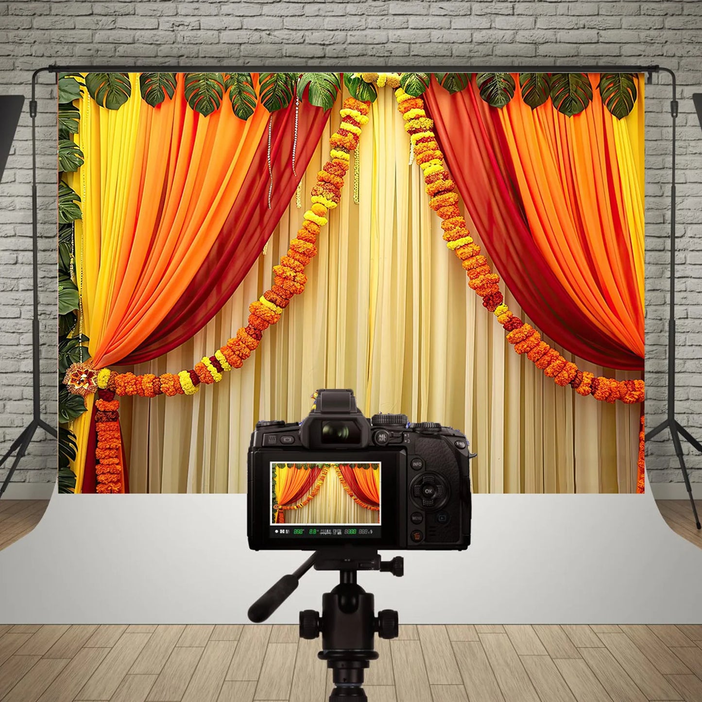 Indian Traditional Photography Background Marigold Green Leaf Hindu Indian Wedding Holi Flowers Garland Anniversary Backdrops