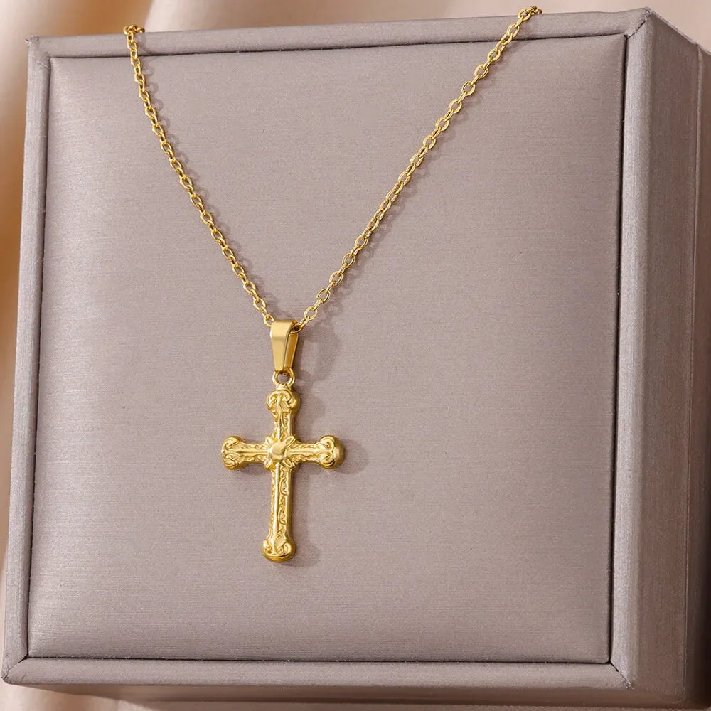 Gold Color Lucky Pendant Necklace For Women Stainless Steel Jewelry Aesthetic Accessorie Charm Choker Cross Goddess Necklaces