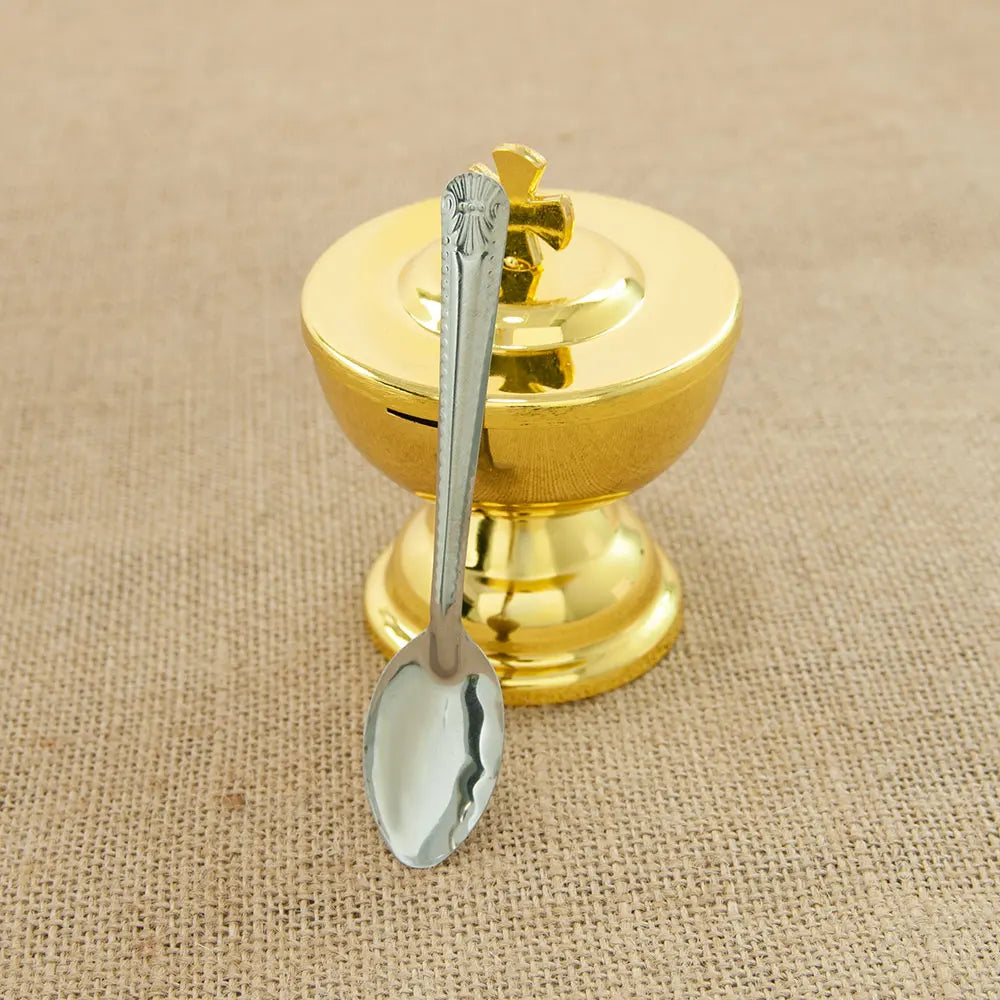 Holy Grail Communion Cup with Spoon Zinc Alloy Golden Cross Design Church Mass Supplies for Eucharist Religious Ceremonies