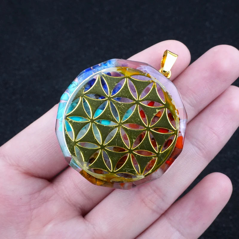 35mm Hexagon Shape 7 Chakra Orgonite Energy Pendant Healing Energy Crystal Beads for Yoga Meditation Spiritual Amulet Orgonite