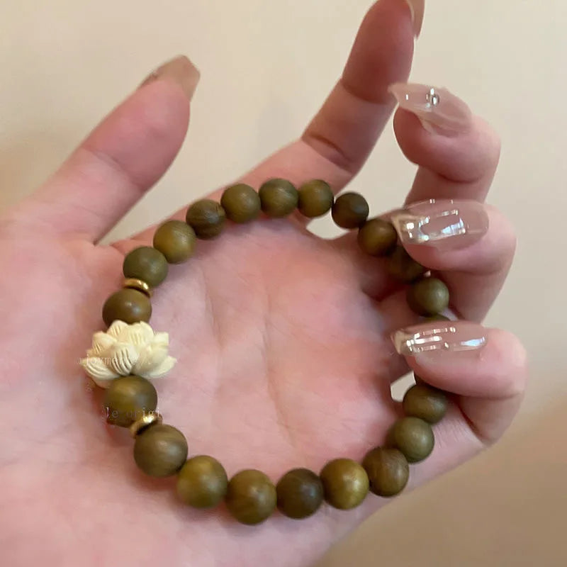 Lotus Sandalwood Bangle Wood Beaded Strand Bracelets Green Natural Sandalwood Bracelet Elastic Handwoven Rosary Jewelry
