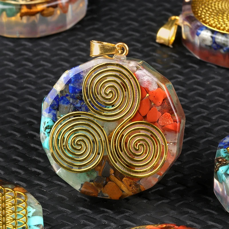 35mm Hexagon Shape 7 Chakra Orgonite Energy Pendant Healing Energy Crystal Beads for Yoga Meditation Spiritual Amulet Orgonite