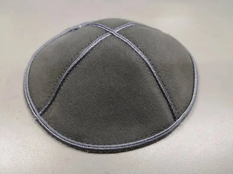 JEWISH KIPPAH SUEDE LEATHER YARMULKE KIPPAH PERSONALISIZED ORDER UNDER ENQUIRY