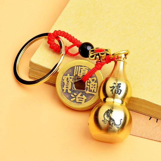 New Red Rope Five Emperor Money Large Hollow Gourd Key Chain Twelve Zodiac Large Gourd Cover Brass Key Ring Wholesale