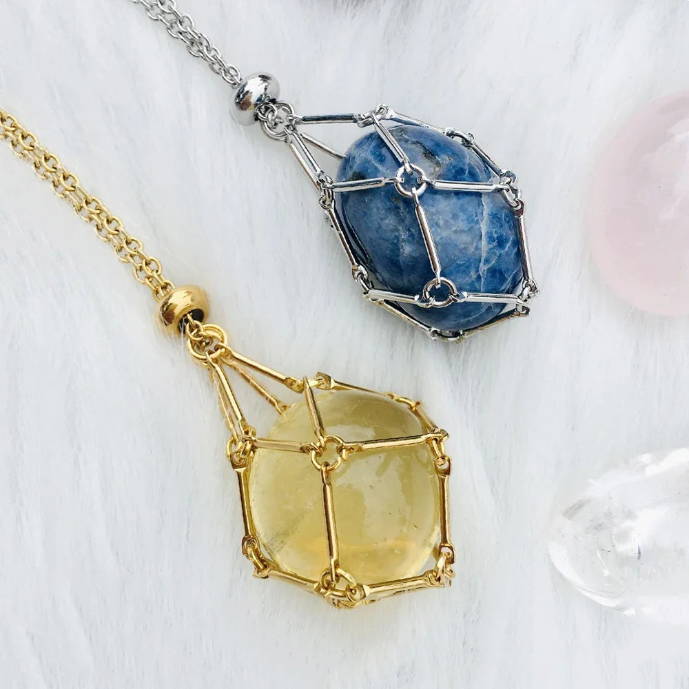 Natural Healing Crystal Raw Stone Net Pocket Pendant Necklace Energy Reiki Pendant Stainless Steel Chain Healing Stone Jewelry