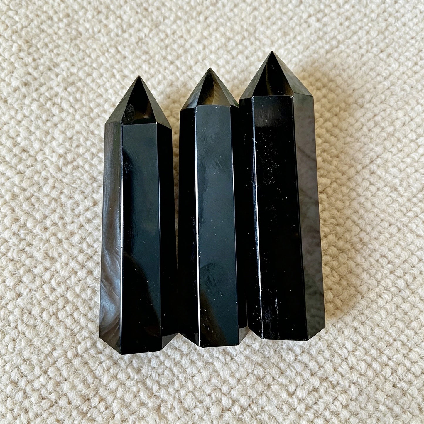 4-7cm Natural Crystal Point Column Energy Purification Reiki Healing Stone for Meditation Mindful Relaxation Home Decor Gift